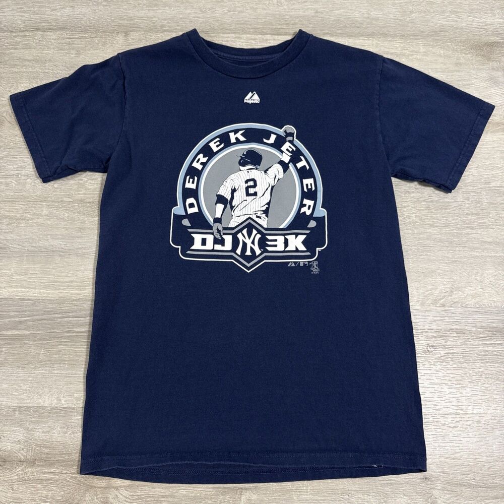 Derek Jeter Shirt New York Yankees DJ3K 3000 Hits Men's Blue Tee Medium